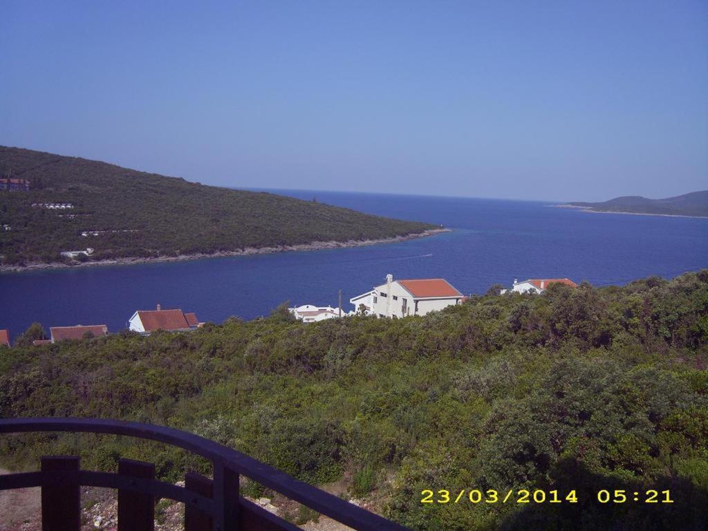 Apartmani Vukovic Tivat Exterior photo