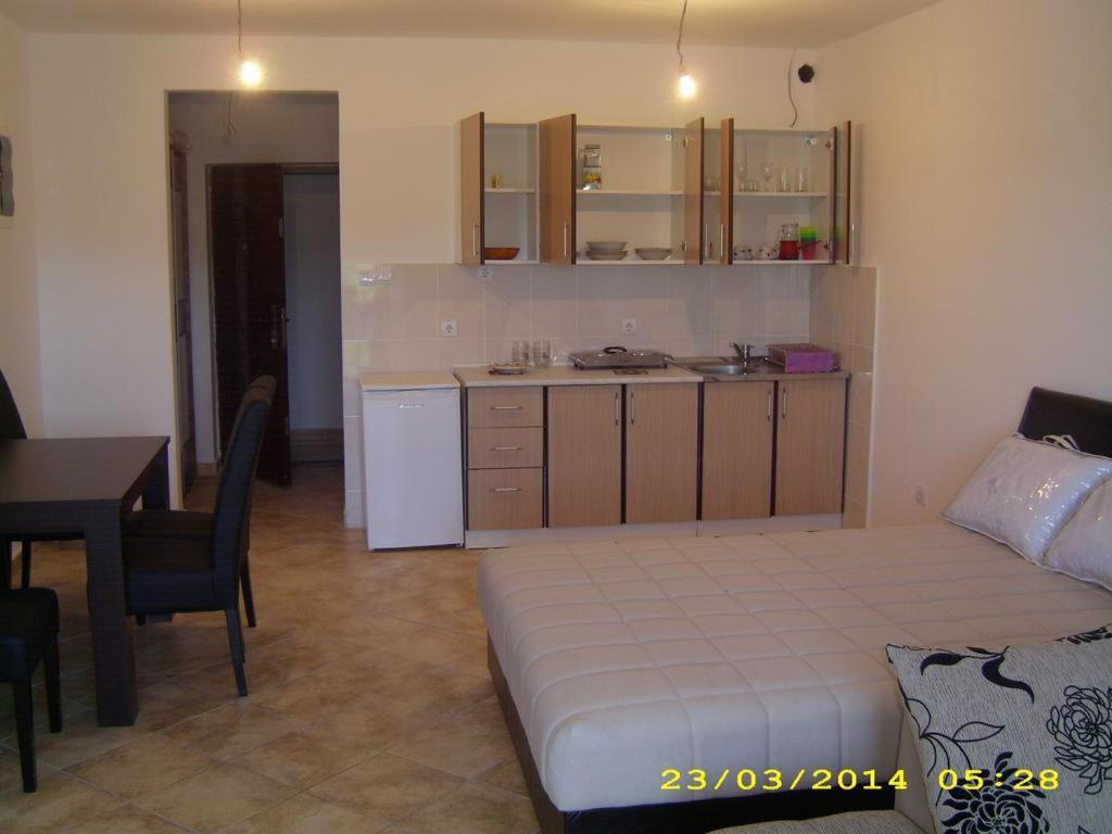 Apartmani Vukovic Tivat Exterior photo